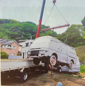 横浜市金沢区　キャラバン　廃車