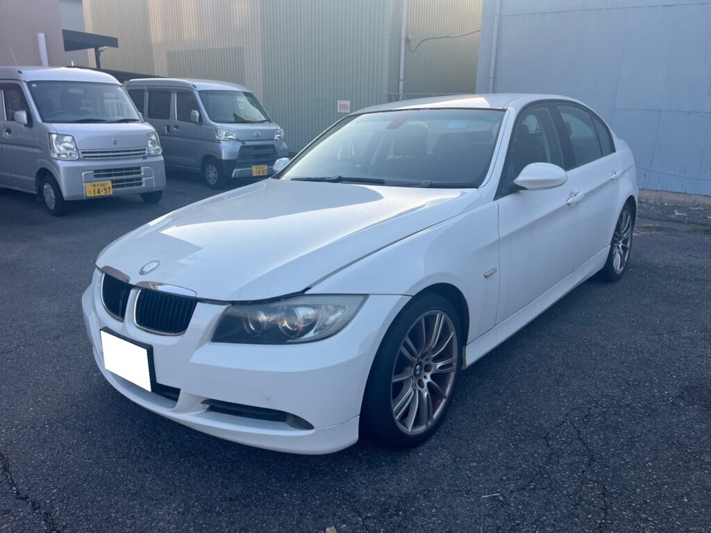 横浜市鶴見区　BMW320i　廃車