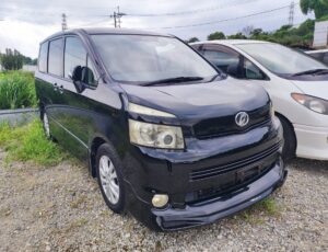 ヴォクシー　廃車　富士宮市