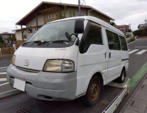 埼玉県　川口市　マツダ　ボンゴ　廃車