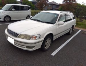 栃木県下野市　マークⅡクオリス　廃車