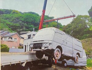横浜市金沢区　キャラバン　廃車