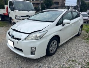 ﾌﾟﾘｳｽ　多摩区　廃車