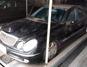 ベンツE320　廃車買取　東京都江東区