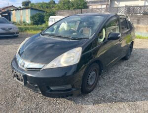 厚木市　フィットシャトル　廃車