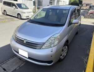 トヨタアイシス　廃車買取　静岡県沼津市