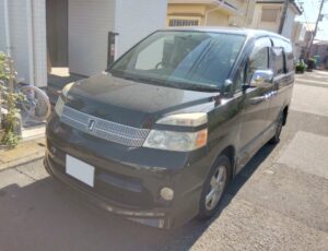 ヴォクシー　茅ヶ崎市　廃車