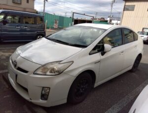 プリウス　東京都　足立区　廃車