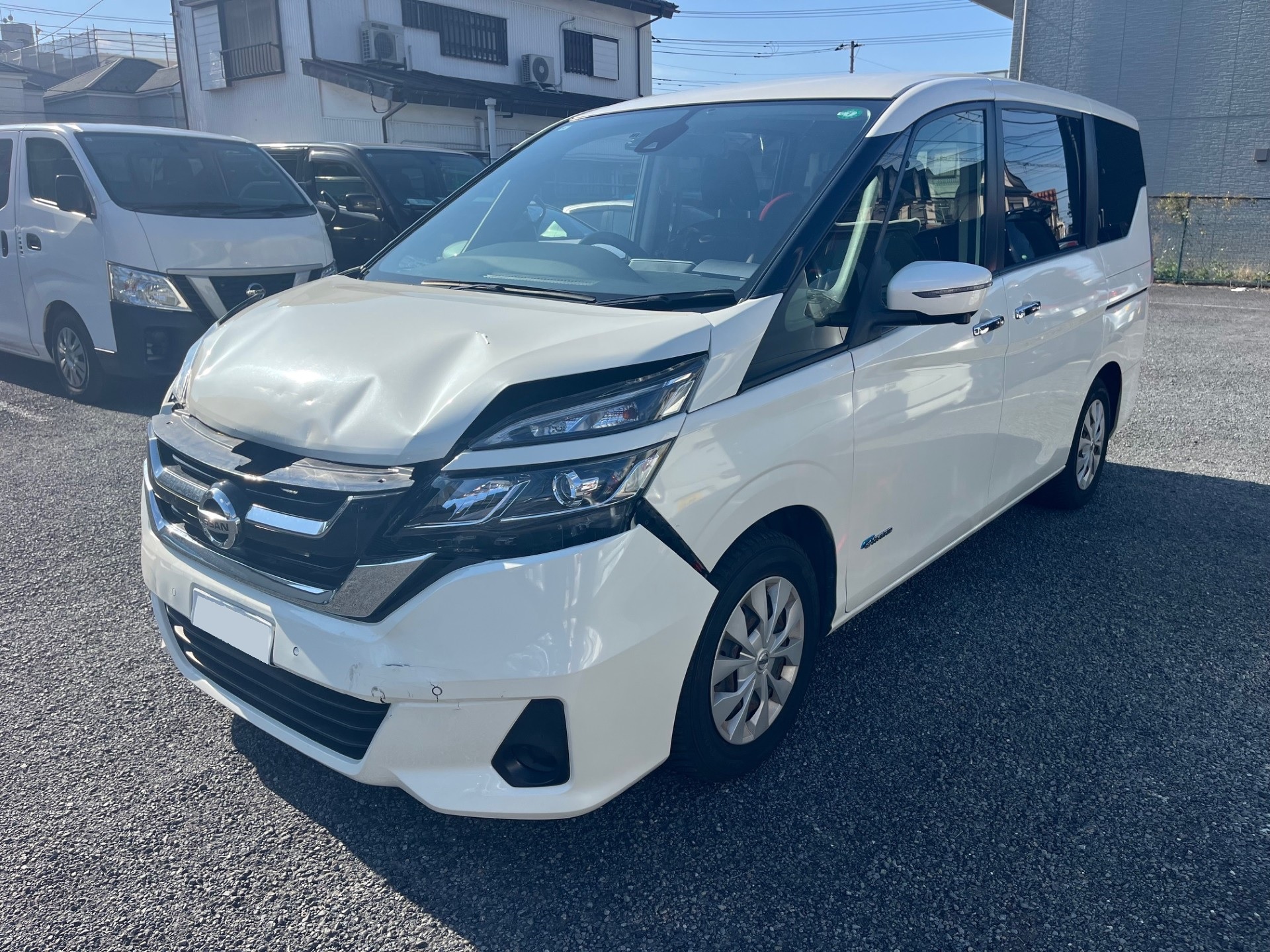 セレナ　廃車　静岡　買取事例